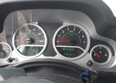 2008 Jeep Wrangler Unlimited Sahara из США, поврежденный, VIN 1J4GA59128L512626